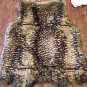 Small Mossimo Fuzzy Vest